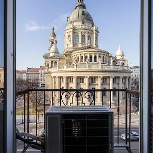 Apartament Amora Homes Luxury Basilica Breathless View-need Reservation For Free Parking, Budapeszt